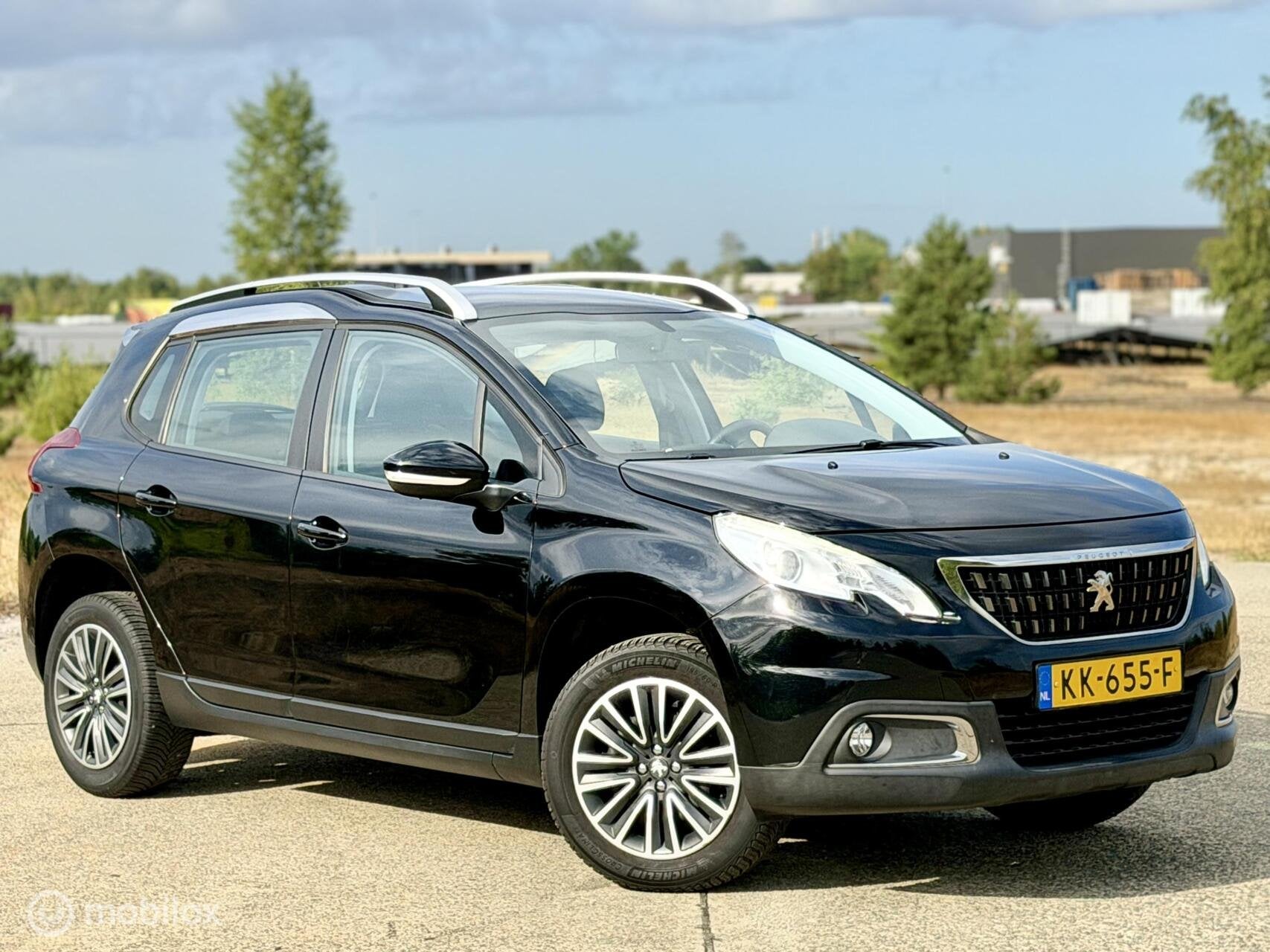 Nette Peugeot 2008 1.2 PureTech Blue Lion*NAP*, Auto's, Euro 6, Origineel Nederlands, Bedrijf, Handgeschakeld