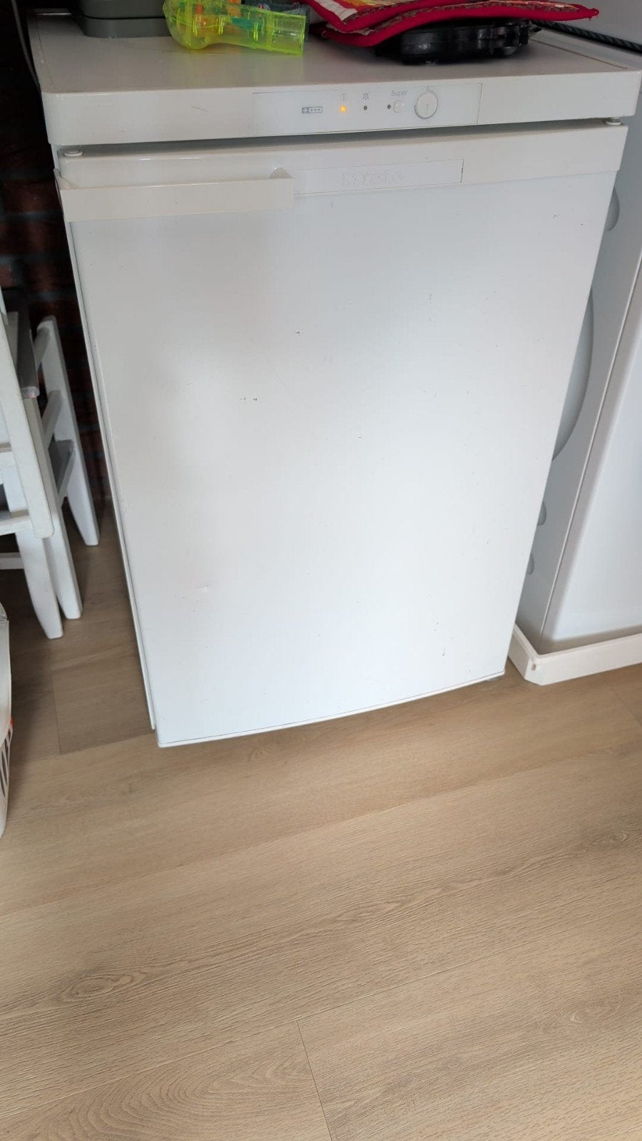 Goed werkende Miele diepvrieskast., Gebruikt, Minder dan 60 cm, Vrijstaand, Ophalen
