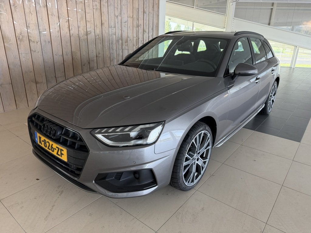 Audi A4 Avant 35 TFSI Business Edition (bj 2021, automaat), Gebruikt, Euro 6, 4 cilinders, A4