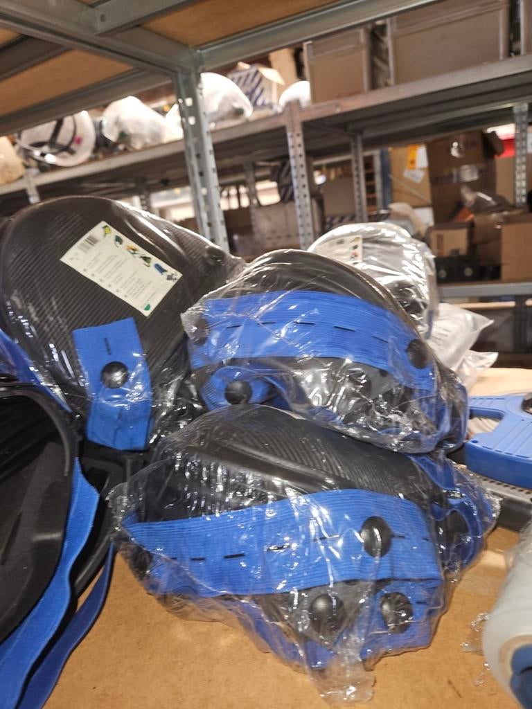 Setjes nieuwe kniebeschermers, Doe-het-zelf en Verbouw, Veiligheidskleding, Ophalen of Verzenden, Nieuw