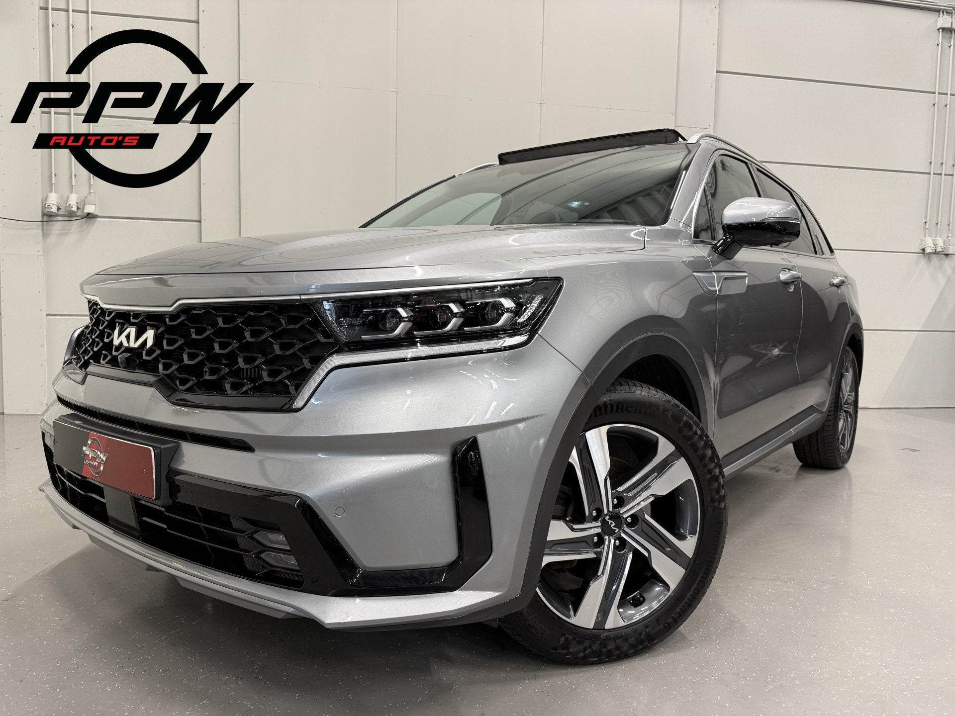 Kia Sorento 1.6 T-GDI Plug-in Hybrid 4WD ExecutiveLine 46DKM, Auto's, Dealer onderhouden, Gebruikt, Zwart, 4 cilinders