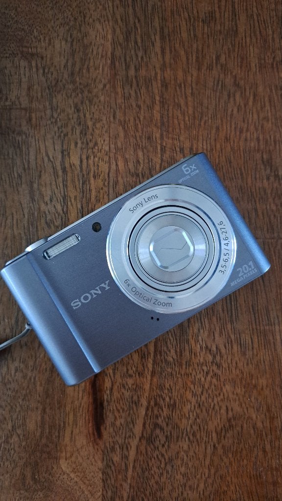 Sony cybershot DSC-W810 zilver, Verzenden, Compact, Zo goed als nieuw, 4 t/m 7 keer