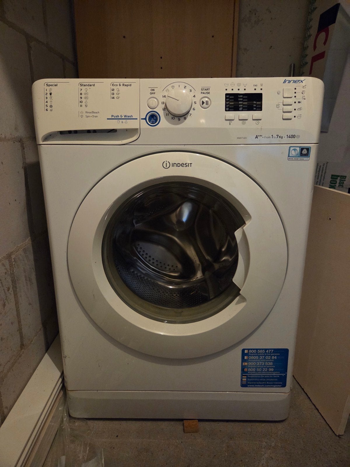 Indesit Wasmachine. Lang niet gebruikt. t.e.a.b., Ophalen, Gebruikt, 1200 tot 1600 toeren, 85 tot 90 cm
