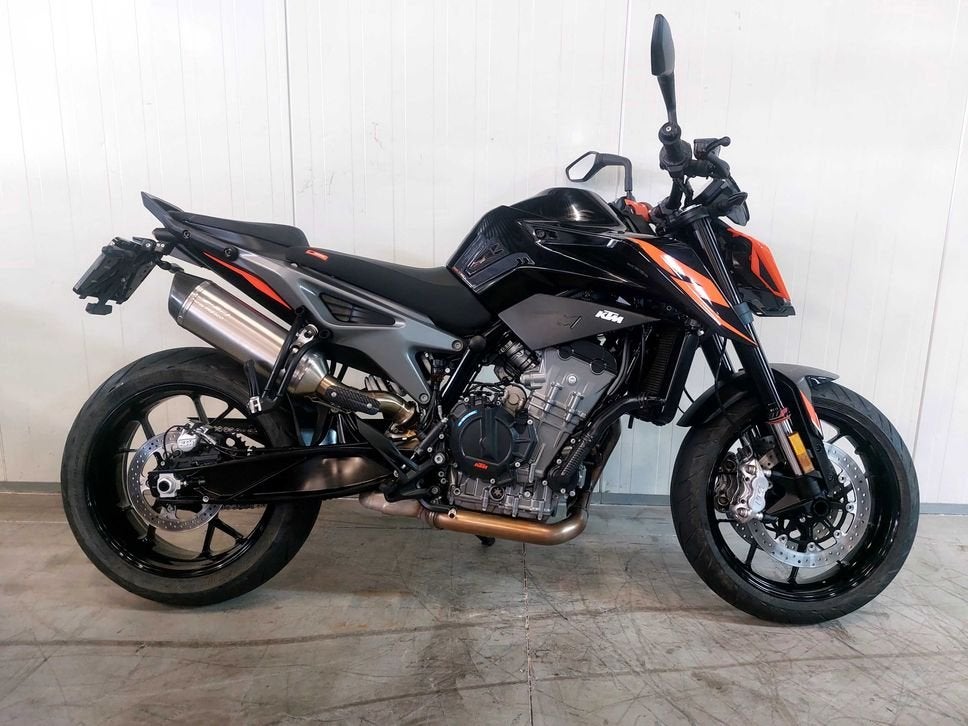 KTM 790 DUKE (bj 2023), Motoren, 2 cilinders, KTM, Motorrijbewijs A, Bedrijf