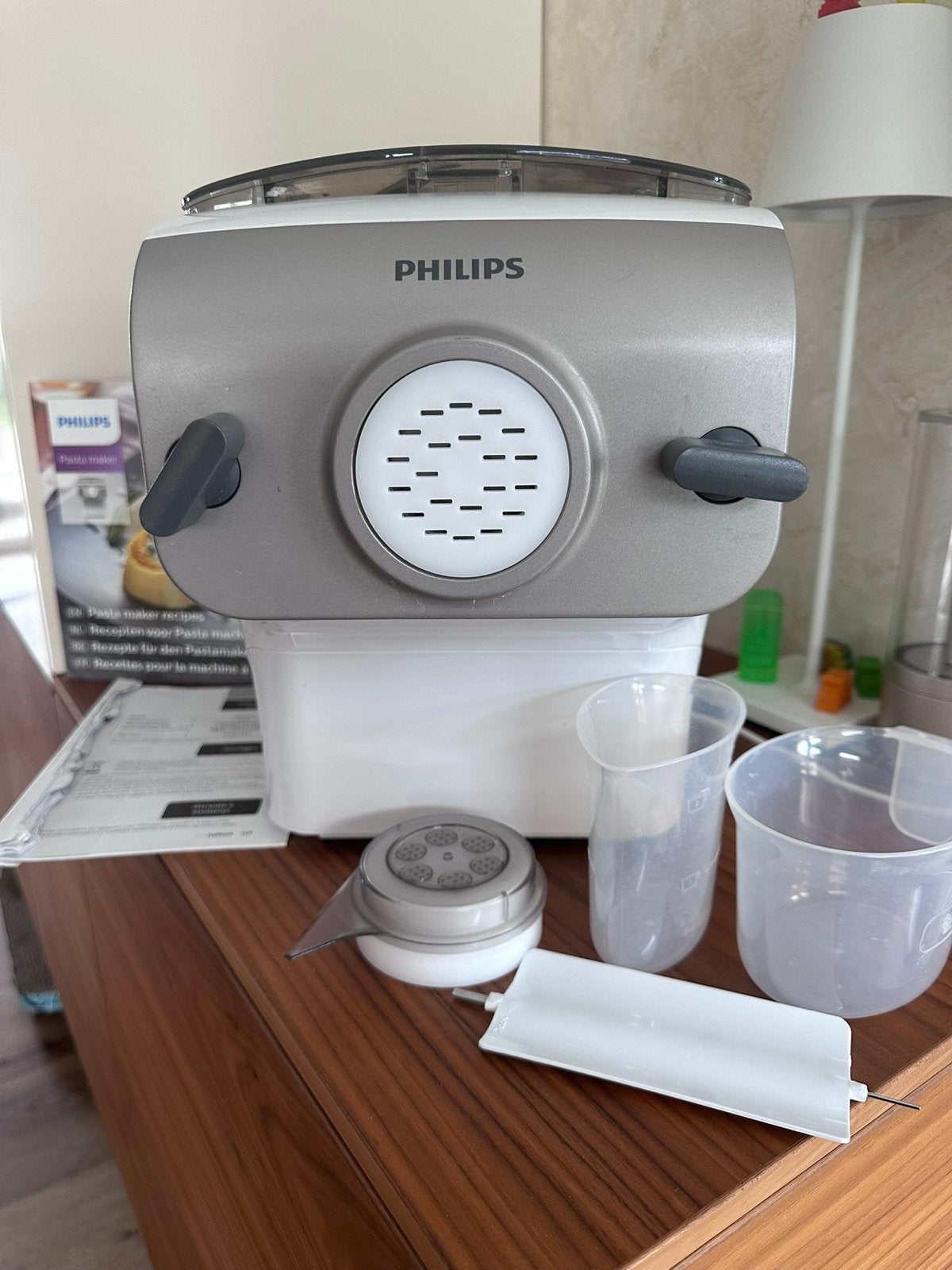Philips Pastamaker HR2355/12 - Zelfgemaakte pasta, Witgoed en Apparatuur, Keukenmixers, Zo goed als nieuw, 1 tot 2 liter, 1 snelheid