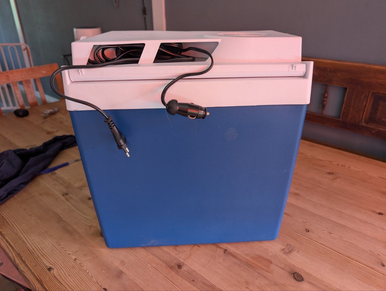 Mobicool elektrische koelbox - Ideaal voor onderweg, Ophalen