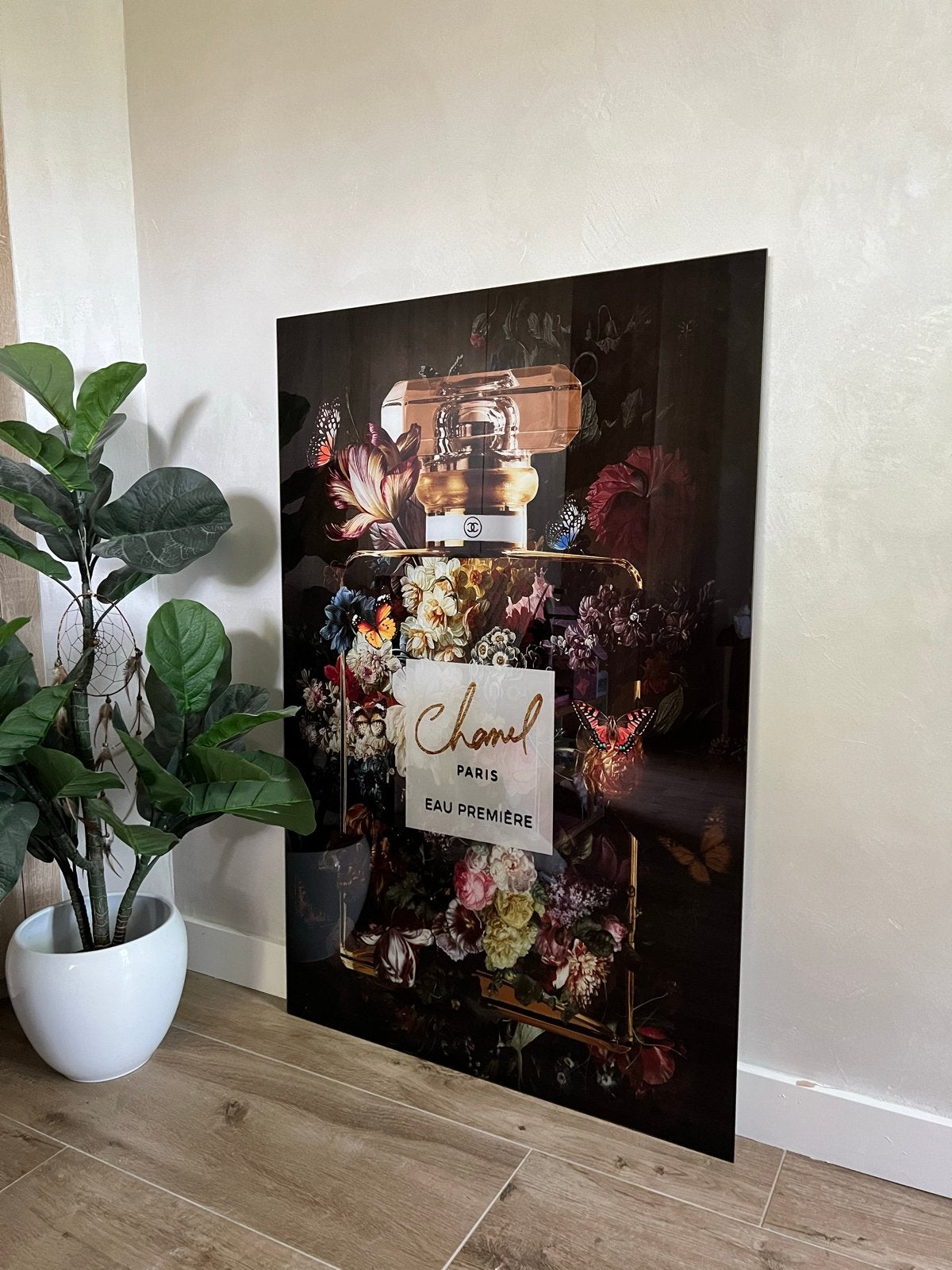 Luxe Chanel glasschilderij Kunstwerk met Bloemen en Vlinders, Ophalen