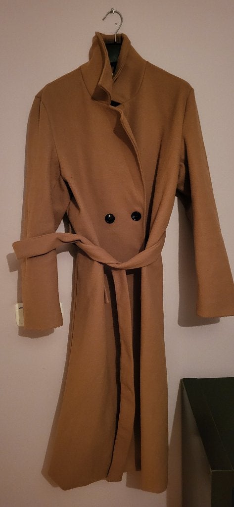 Lange dames jas winter met riem, Kleding | Dames, Jassen | Winter, Zo goed als nieuw, Bruin, Ophalen of Verzenden