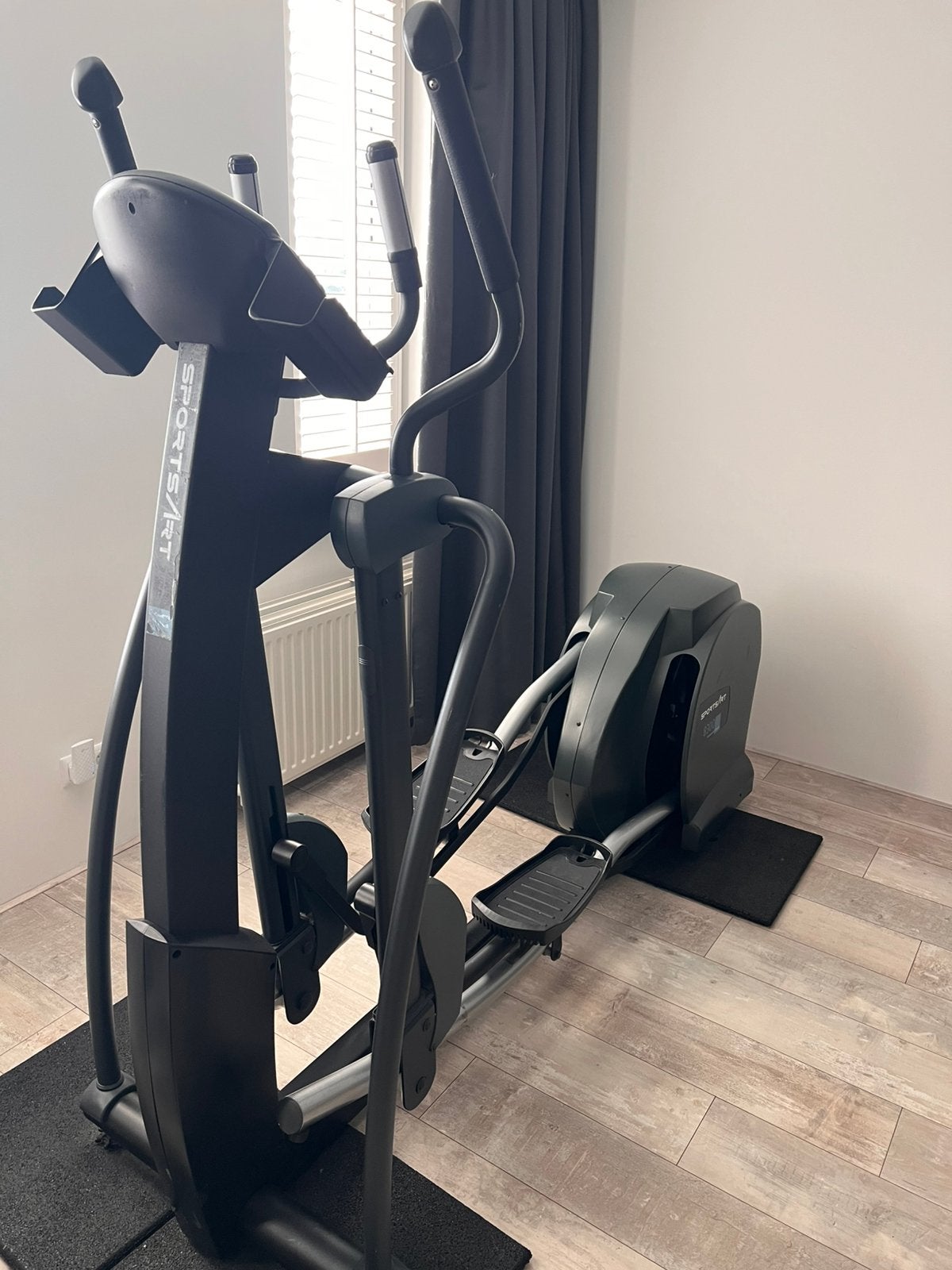 Cross trainer, Ophalen, Gebruikt