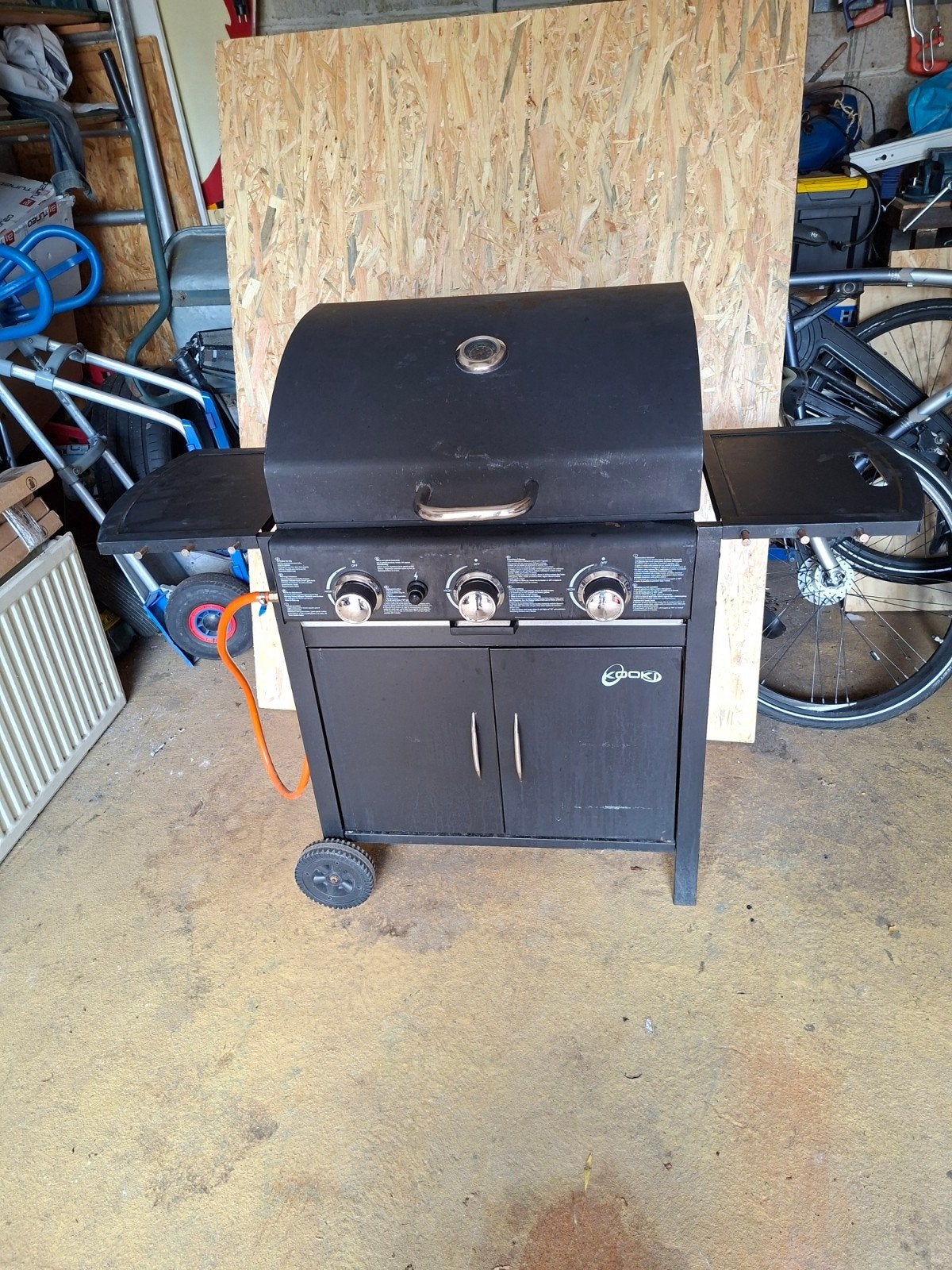 Barbecue op gas, Ophalen, Gebruikt, Cook