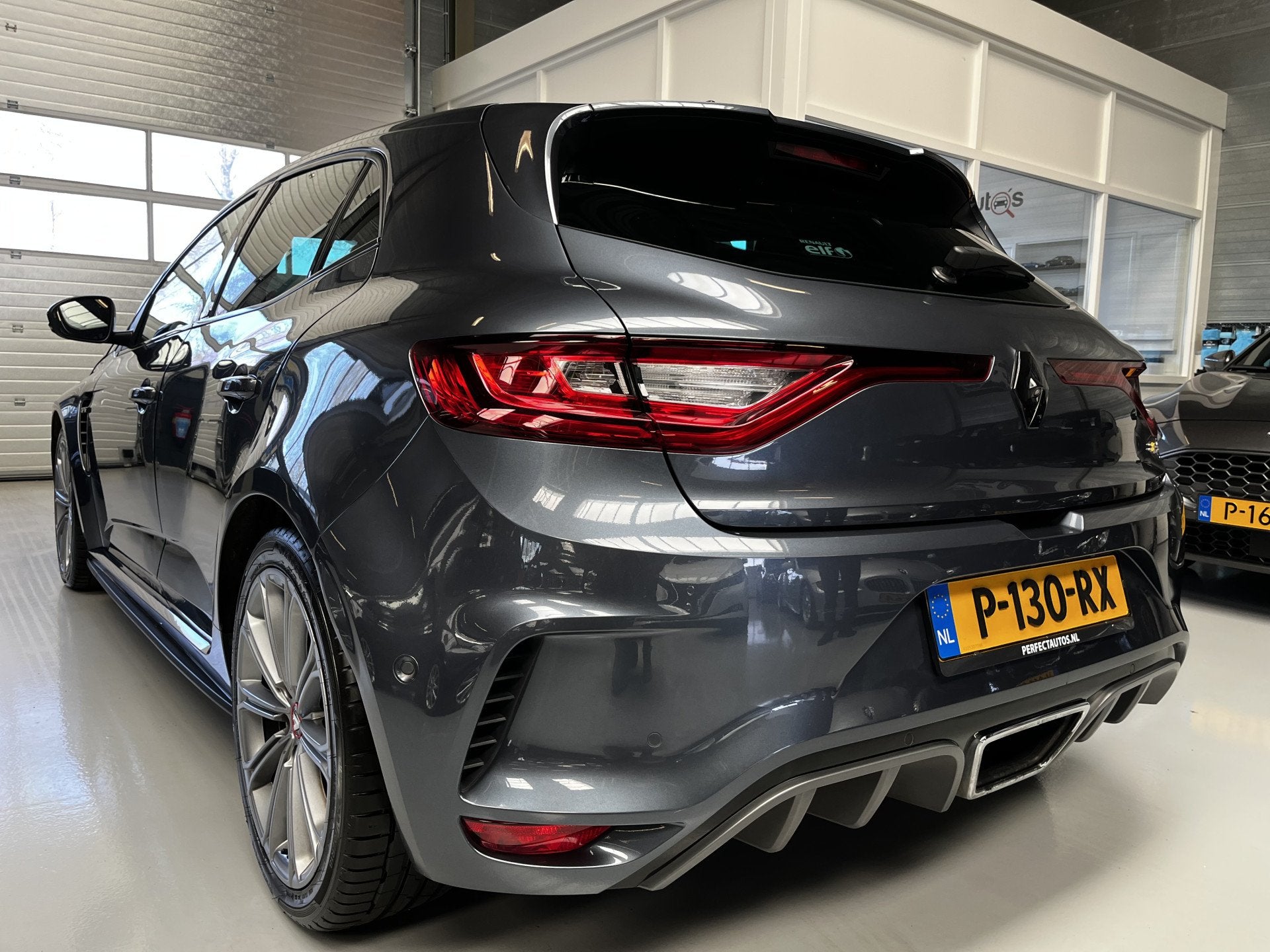 Renault Mégane 1.8 TCe 280 RS Alcantara, Head-up display, Auto's, Dealer onderhouden, Gebruikt, 4 cilinders, Verwarmde buitenspiegels