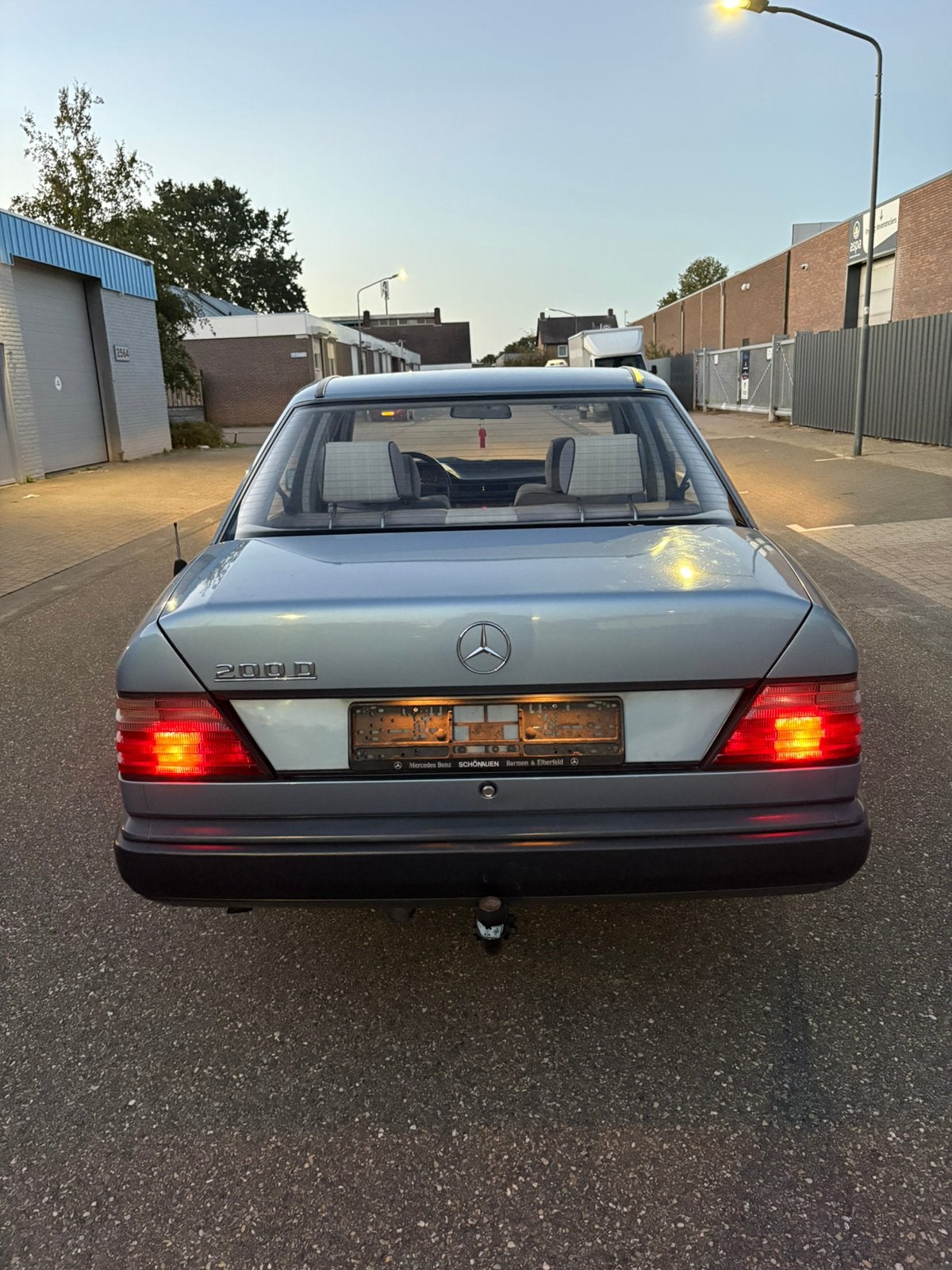 Mercedes 200 w124 diesel oldtimer belastingvrij, foto 5