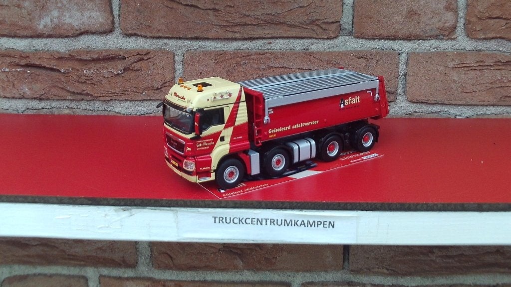 WSI  Man  TGS  LX  8 x 4  van  Gebr.  Mussche., Ophalen of Verzenden, Nieuw, Bus of Vrachtwagen, Wsi