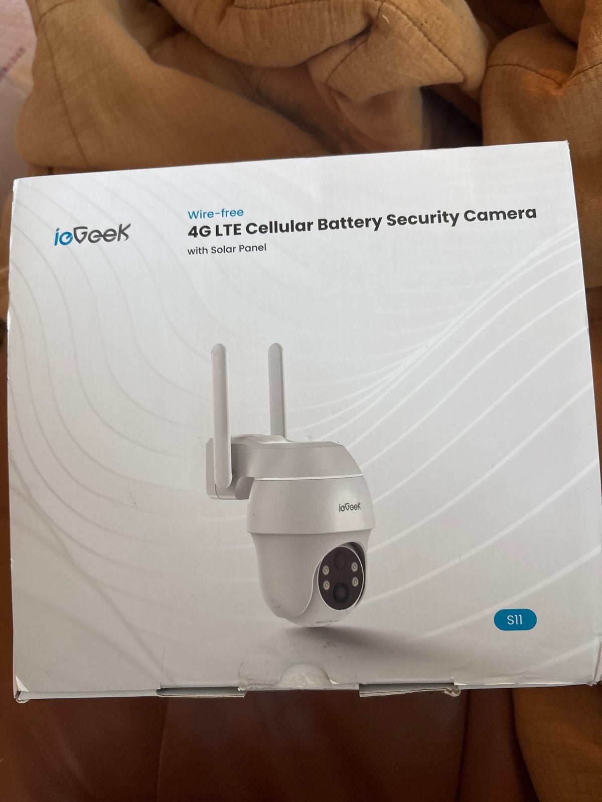 ioGeek 4G LTE Batterij Beveiligingscamera met Zonnepaneel, Ophalen, Nieuw, Buitencamera