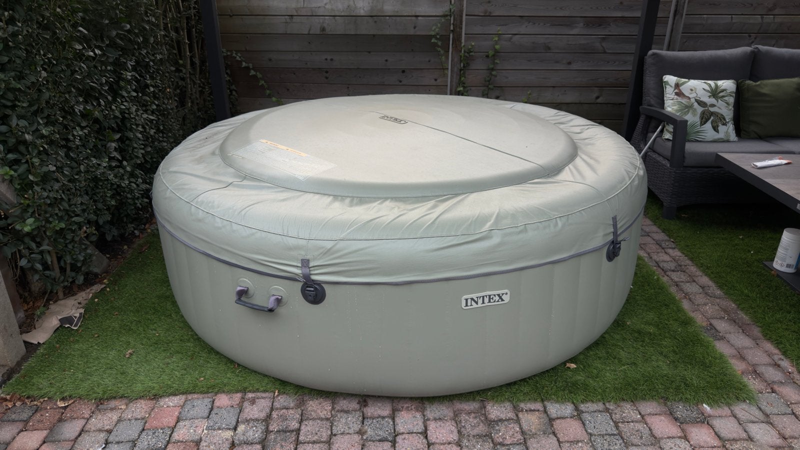 Intex PureSpa opblaasbare jacuzzi olijf - Zo goed als nieuw, Ophalen, Minder dan 80 cm, Opblaaszwembad, Rond