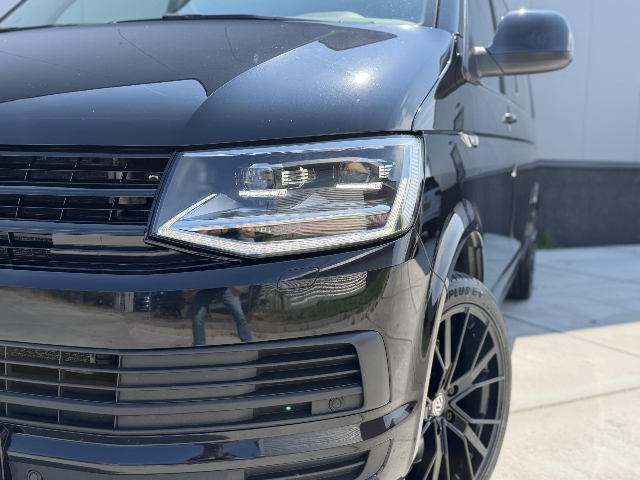 Volkswagen Transporter Caravelle 2.0 TDI L2H1 DC 4Motion Hig, Auto's, Bestelauto's, Automaat, Gebruikt, 4 cilinders, 2500 kg