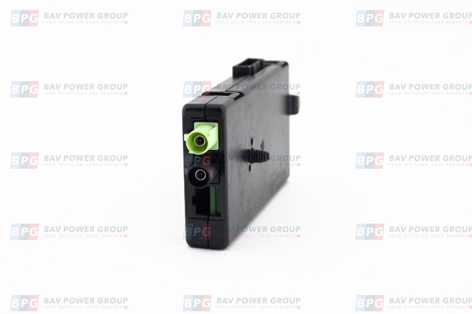 ANTENNE VERSTERKER BMW 4 serie (F32) (01-2013/02-2021), Gebruikt, BMW, Petuelring 130
80809  München, DE, Bayerische Motoren Werke AG