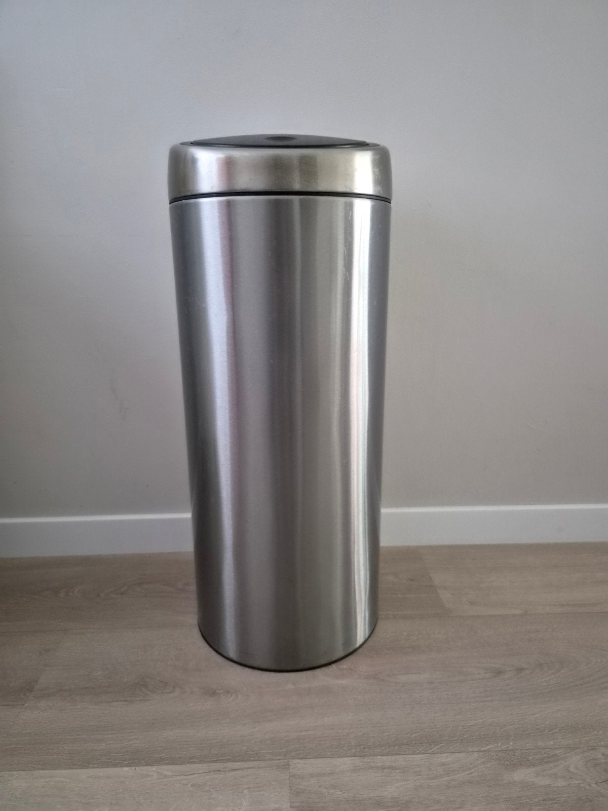 Brabantia afvalbak 23-30L - deksel sluit niet goed, Huis en Inrichting, Ophalen, Gebruikt, Rvs