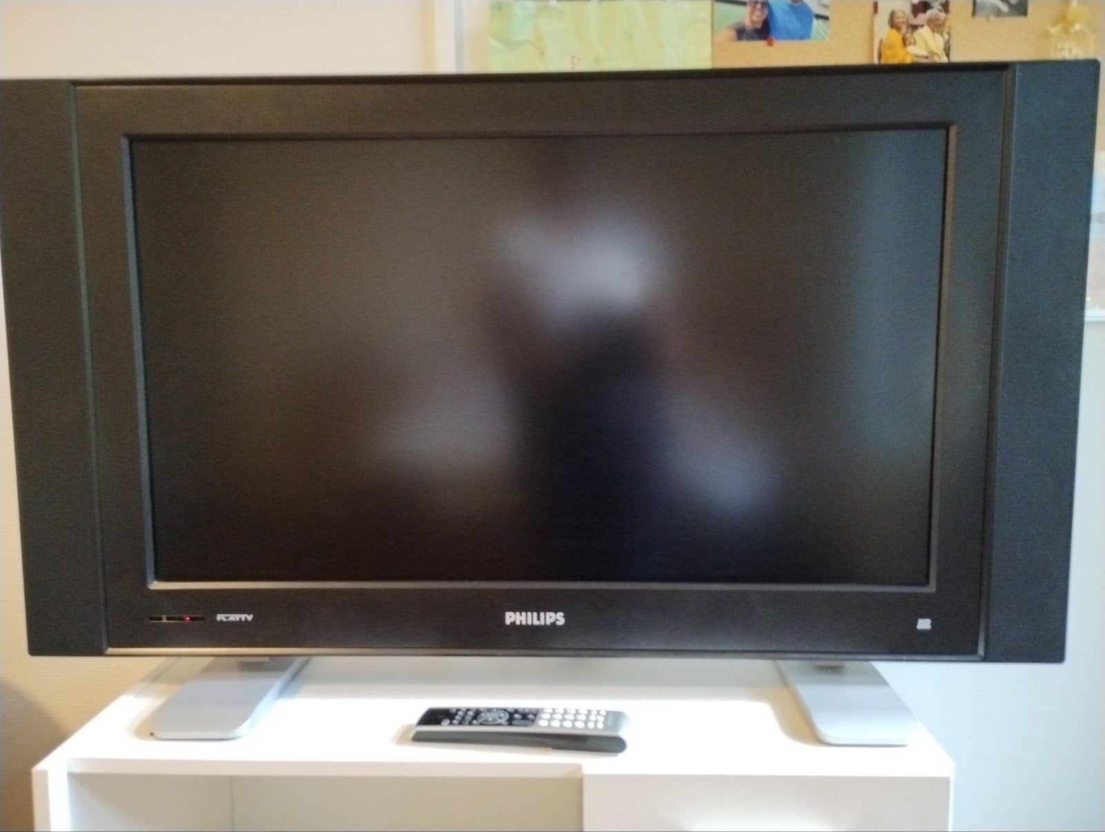 Philips LCD TV met afstandsbediening, Audio, Tv en Foto, Televisies, Philips, Gebruikt, 50 Hz, HD Ready (720p)