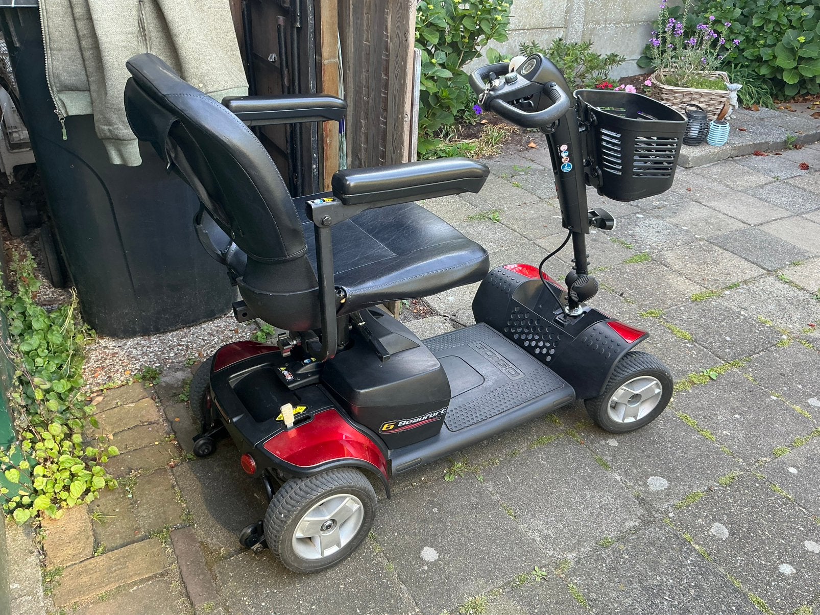Mooie Scootmobiel , Beaufort 6. Deelbaar/opklapbaar., Ophalen, Inklapbaar, Gebruikt, Elektrische rolstoel