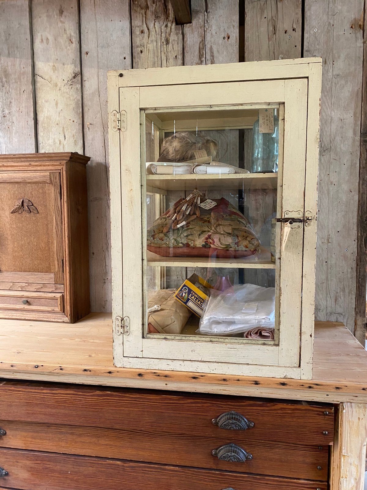 Antieke vitrine kast balievitrine toonbankvitrine, Ophalen