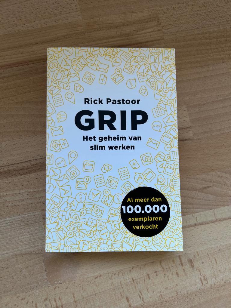 Boek; Grip, Rick Pastoor 9789082881202, Ophalen of Verzenden, Zo goed als nieuw