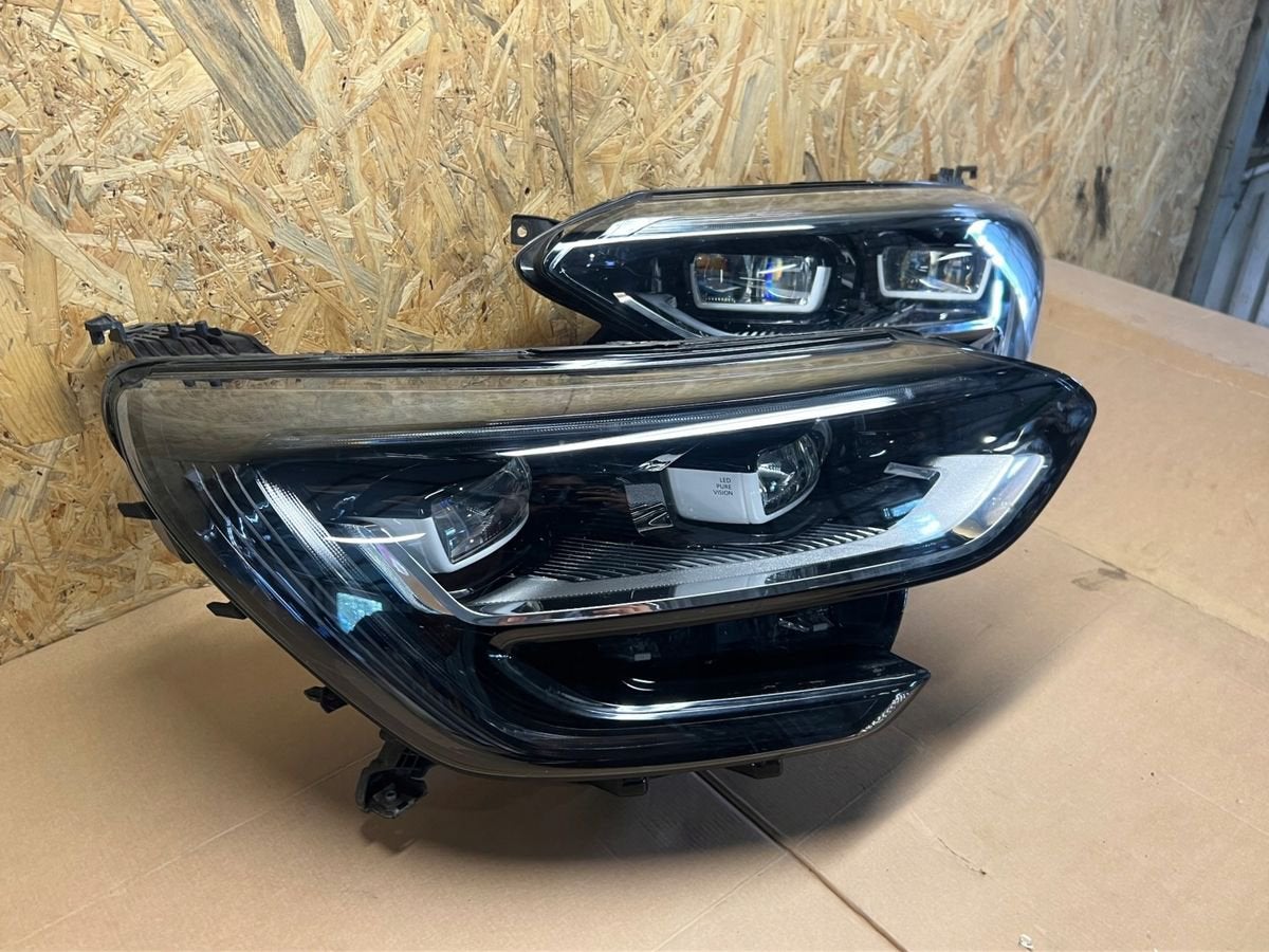 GEZOCHT Renault megane 4 Led Koplampen set