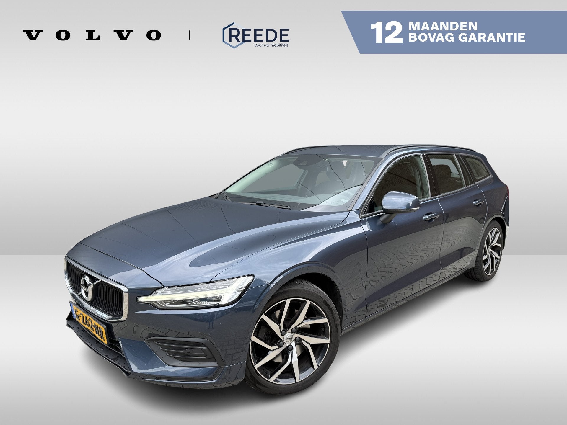 Volvo V60 2.0 T4 Automaat | Kinetic | Navigatie (bj 2019), 12 maanden, Stof, Blauw, 1603 kg
