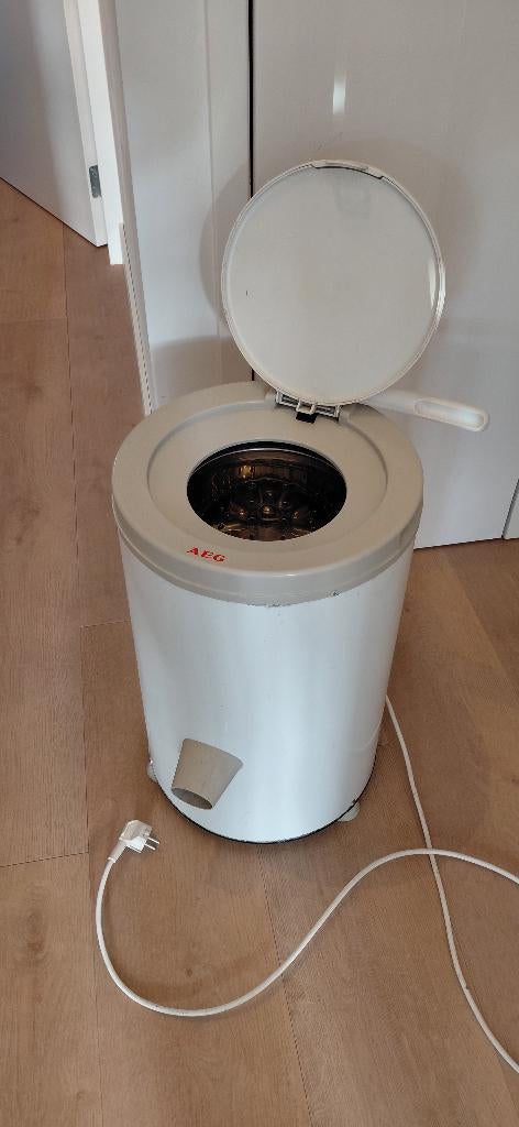 AEG centrifuge, Witgoed en Apparatuur, Minder dan 4 kg, Ophalen, Gebruikt, Minder dan 85 cm