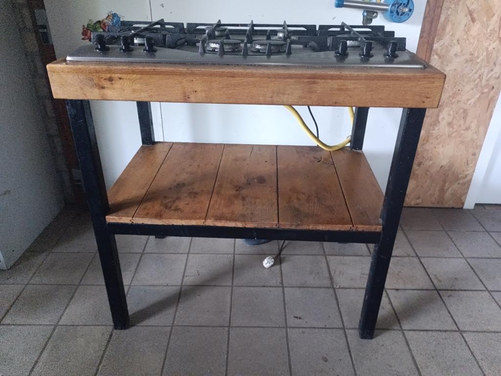 Vrijstaand gasfornuis met 6 pitten., Witgoed en Apparatuur, Fornuizen, Ophalen, Gebruikt, 60 cm of meer, Gas