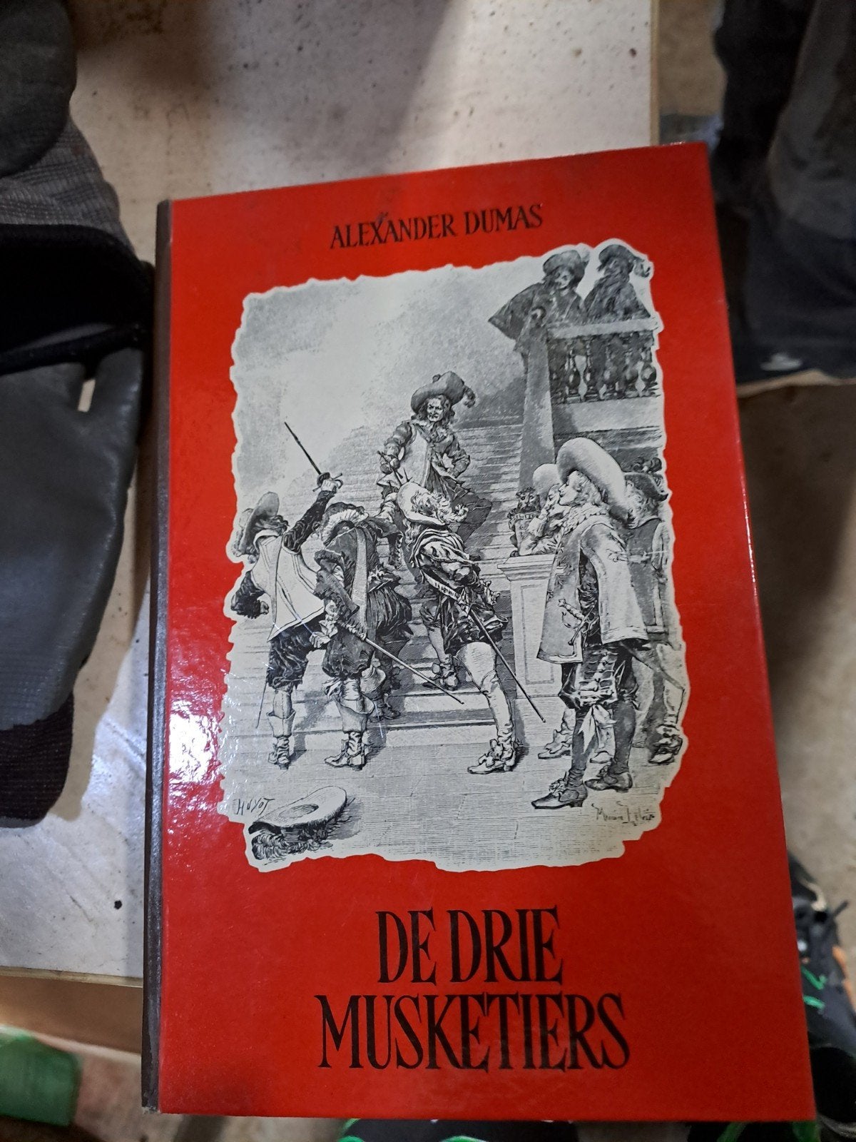De Drie Musketiers - Alexander Dumas, Boeken, Ophalen of Verzenden, Gelezen, Alexander Dumas, Nederland