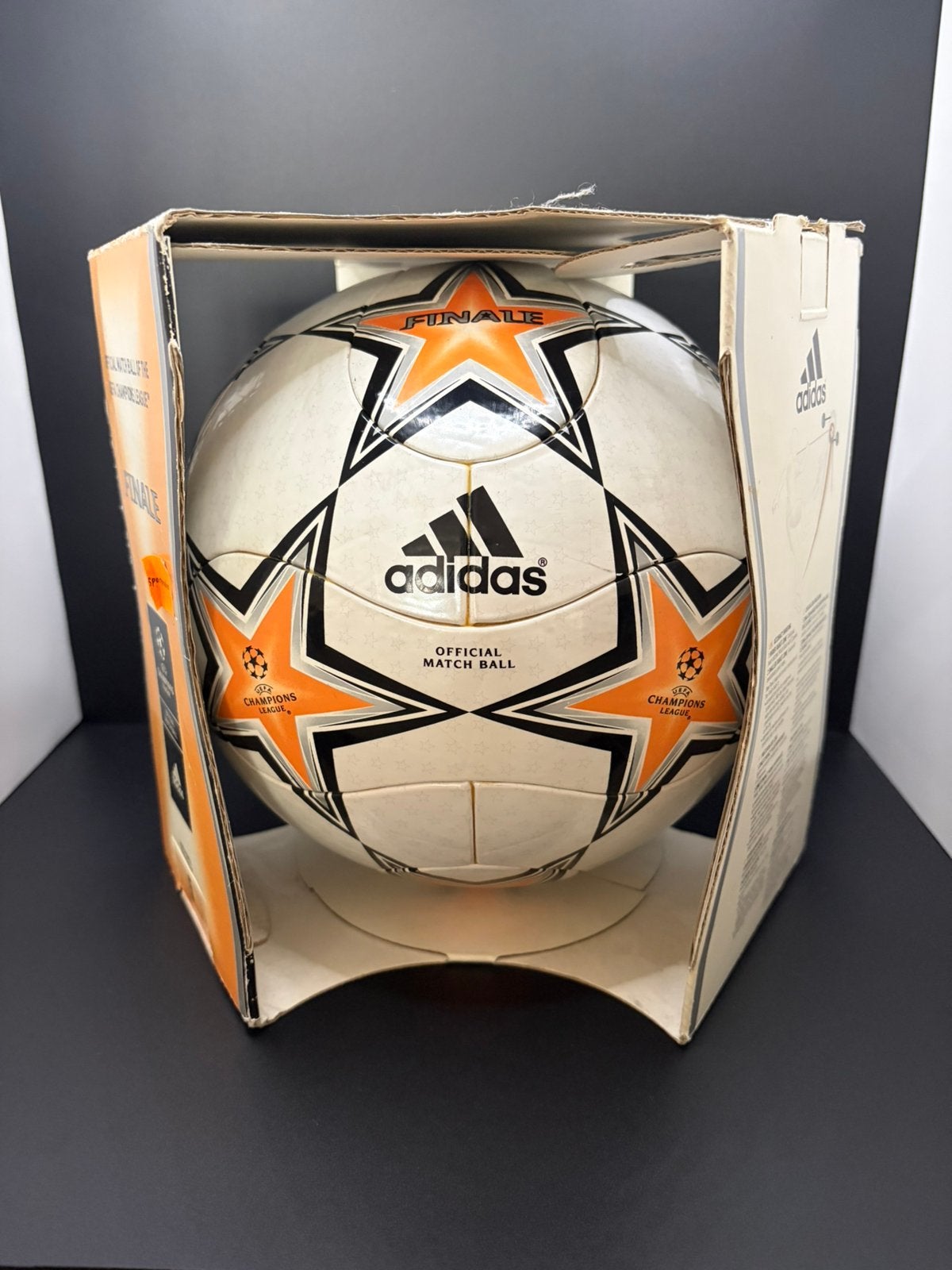Adidas Finale 7 Official Match Ball in doos, Maat XL, Ophalen of Verzenden, Zo goed als nieuw, Bal