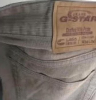 als nieuw G-star Raw RONIC Ribcorduroy Broek Beige W38 L34, Kleding | Heren, Broeken en Pantalons, Verzenden, Zo goed als nieuw