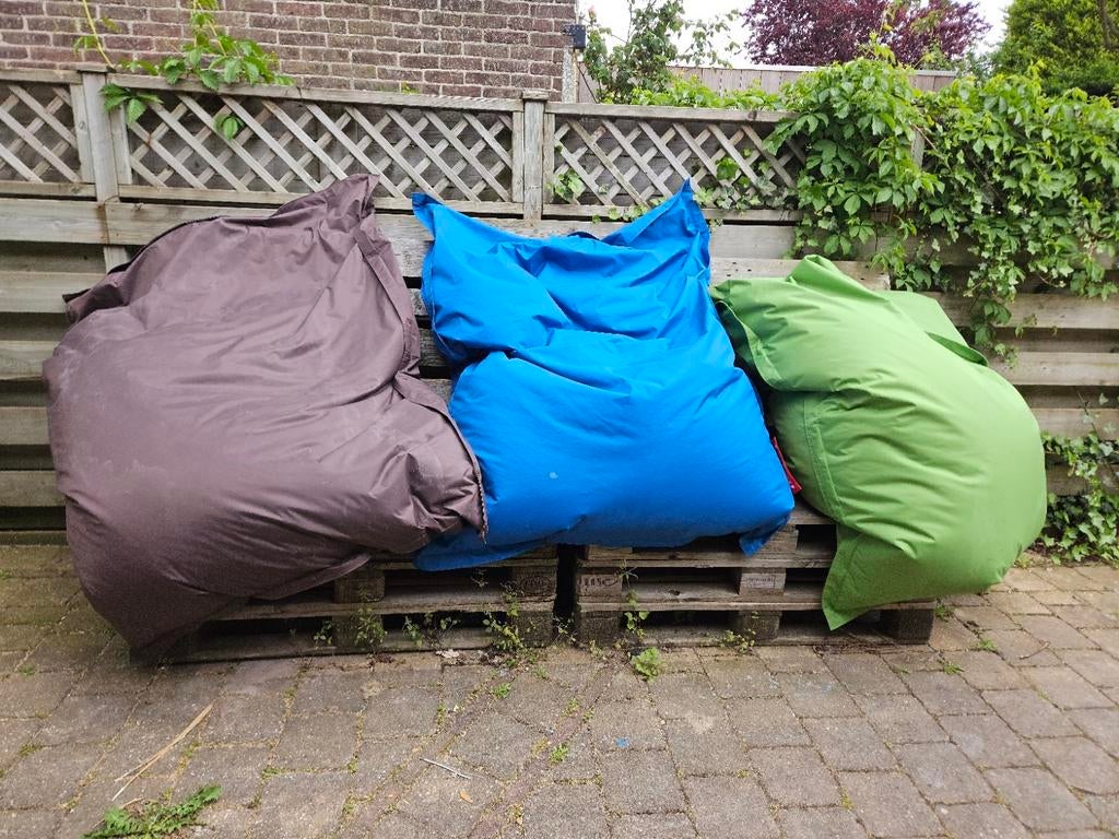 Drie Fatboy zitzakken: groen, blauw en bruin: 65 per stuk, Ophalen, Zo goed als nieuw, Blauw, Zitzak