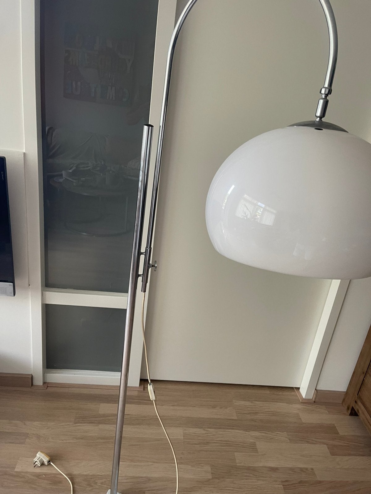 Echt een mooie staande lamp, Huis en Inrichting, Lampen | Vloerlampen, Ophalen of Verzenden, Zo goed als nieuw, 150 tot 200 cm