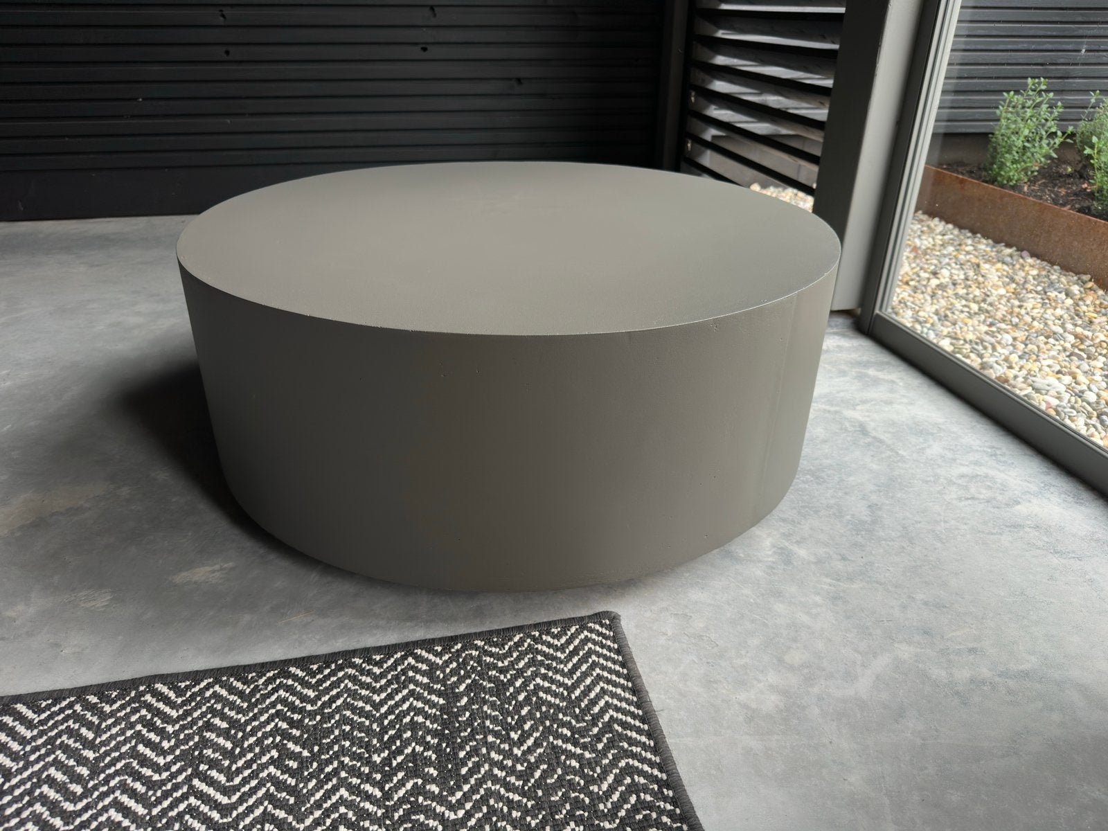 Woood salontafel betonlook, Ophalen, Overige materialen, 50 tot 100 cm, Rond
