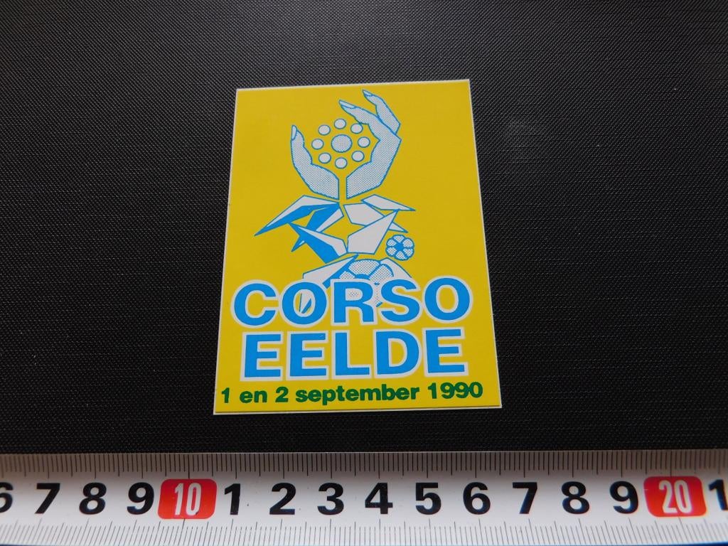 sticker Eelde Corso 1990 *, Verzamelen, Stickers, Zo goed als nieuw, Ophalen
