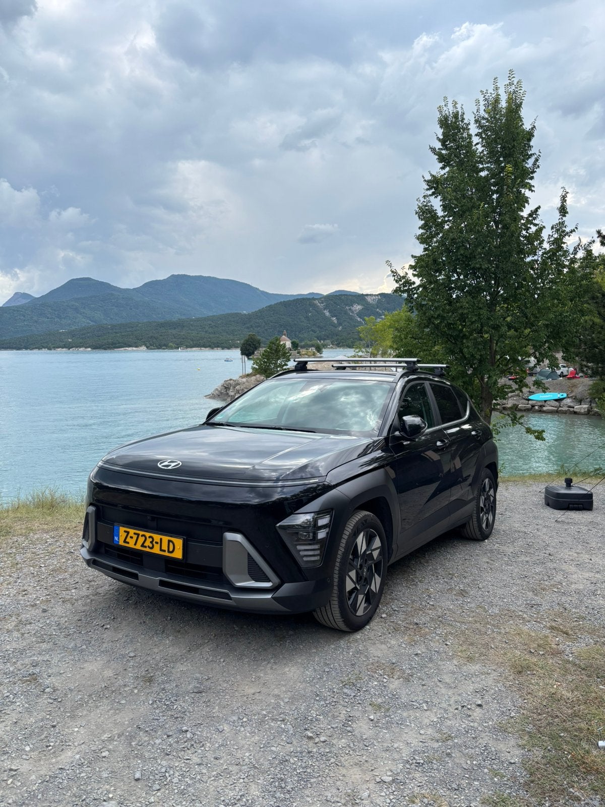 Thule WingBar Hyundai Kona bouwjaar 2017 t/m 2024, Auto diversen, Ophalen, Zo goed als nieuw