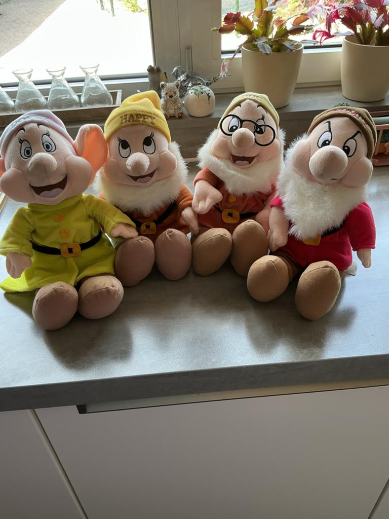 Disney Sneeuwwitje en de Zeven Dwergen knuffels, Gebruikt, Disney, Verzenden, Overige typen