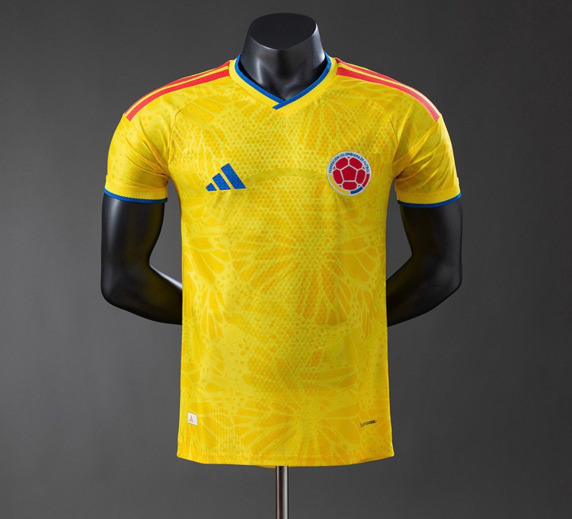 Colombia thuistenue 26/27 (Maat en bedrukking naar keuze), Sport en Fitness, Maat XL, Ophalen of Verzenden, Zo goed als nieuw