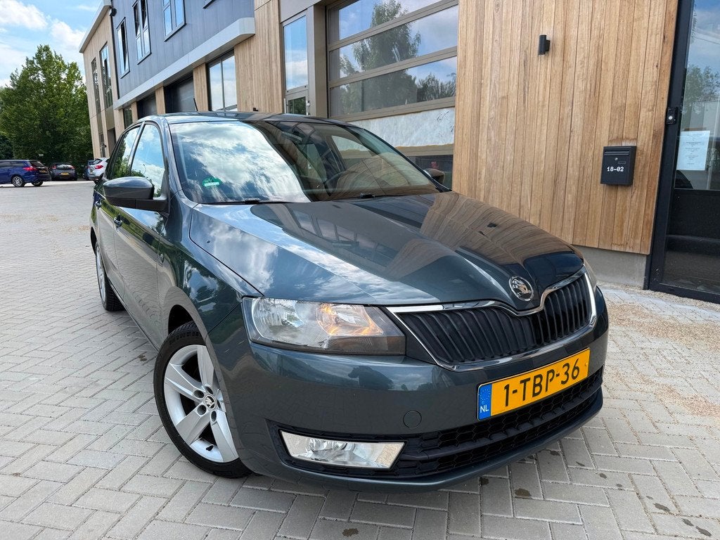 Skoda Rapid Spaceback 1.4 TSI Ambition DSG (bj 2014) Clima/P, Auto's, Skoda, Bedrijf, Te koop, Rapid, ABS, Airbags, Airconditioning