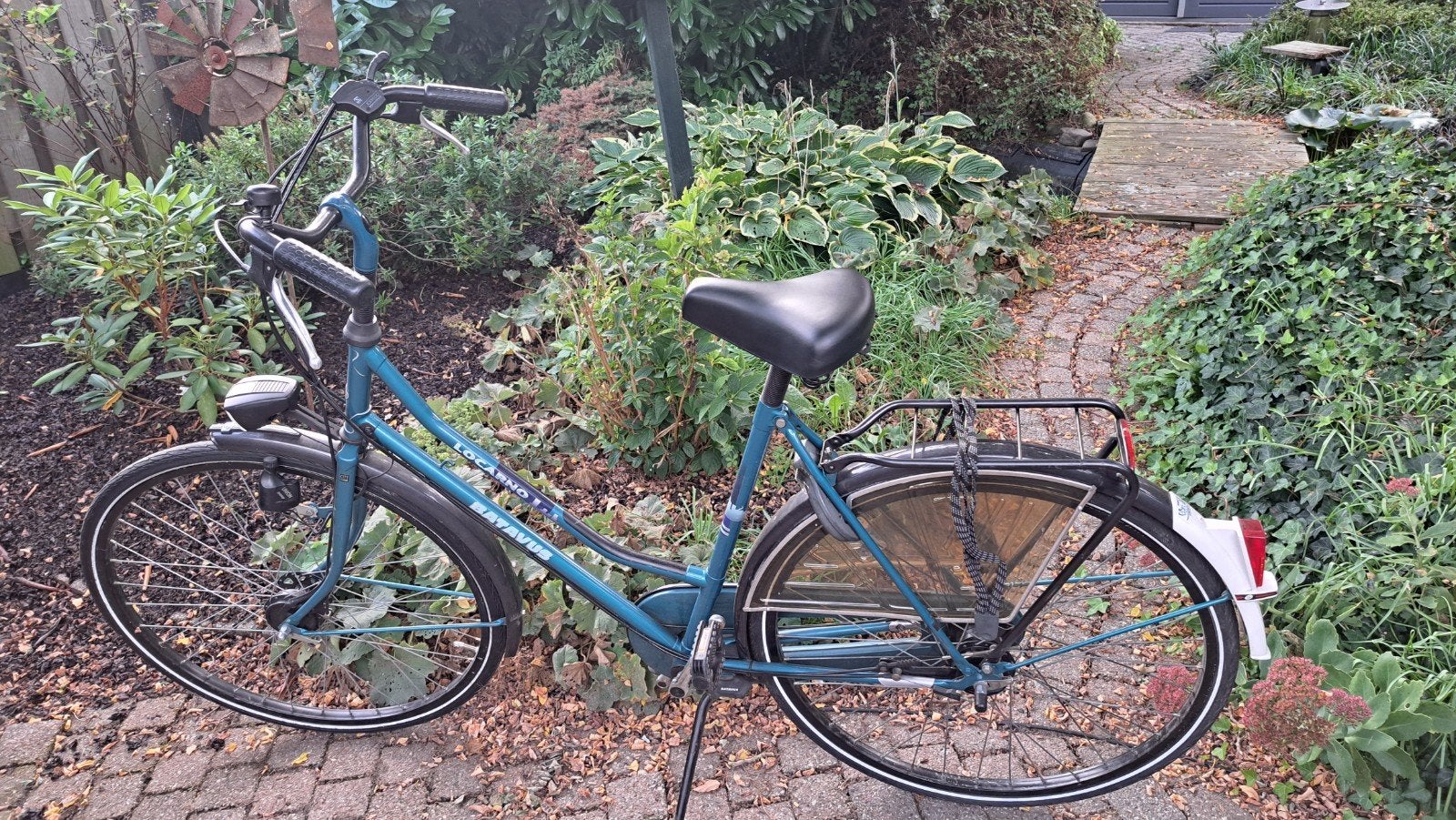 Batavus Locarno L300 Damesfiets - In goede staat, Ophalen, Versnellingen, Batavus, Trommelrem