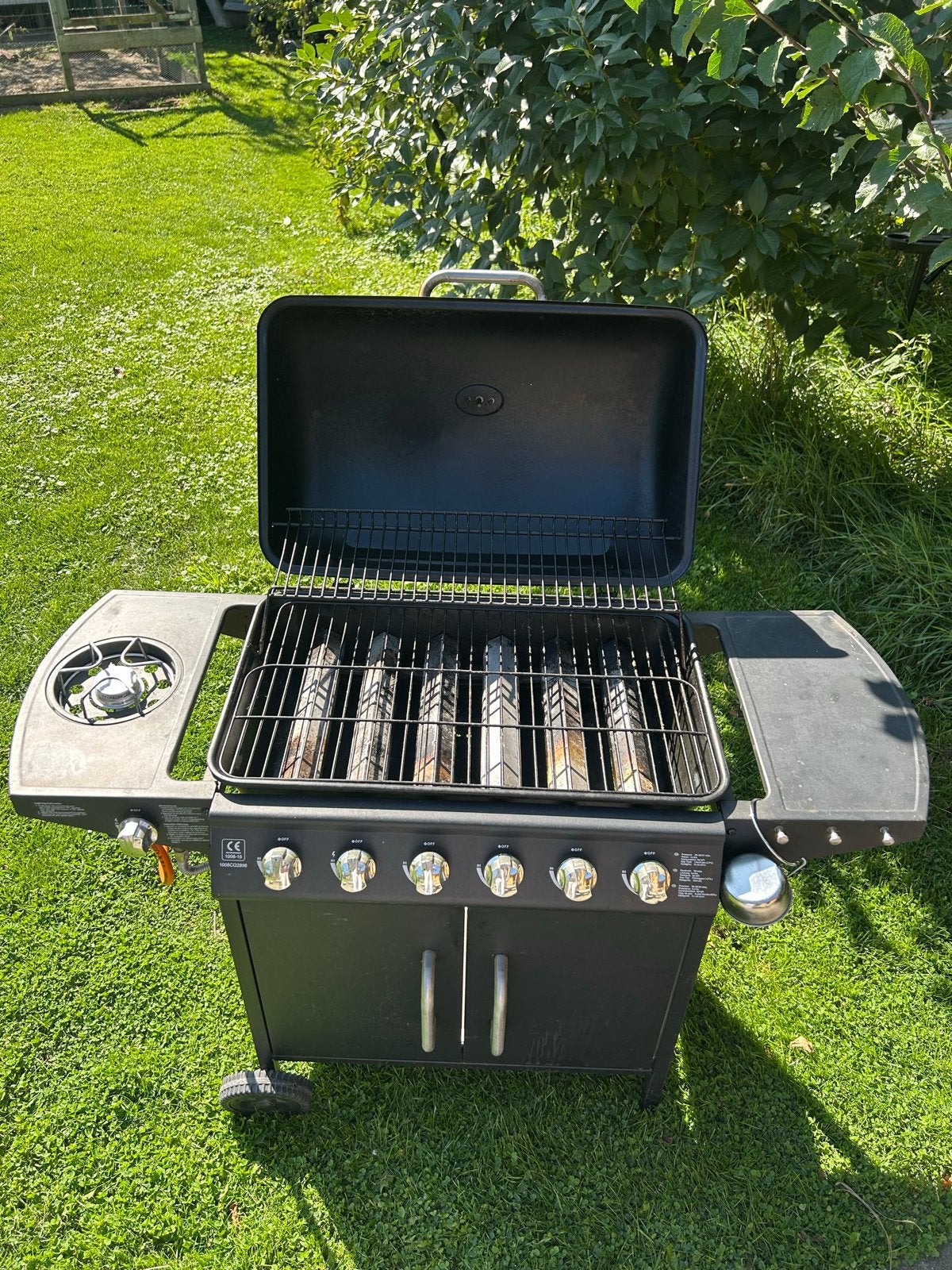 Gas-bbq  met zijbrander, Tuin en Terras, Ophalen of Verzenden, Gebruikt