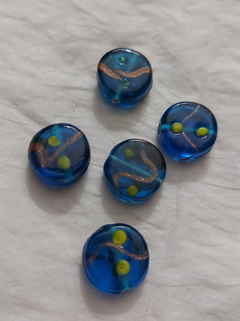 Leuke ronde blauwe bewerkte glaskralen, Verzenden, Nieuw, Kraal