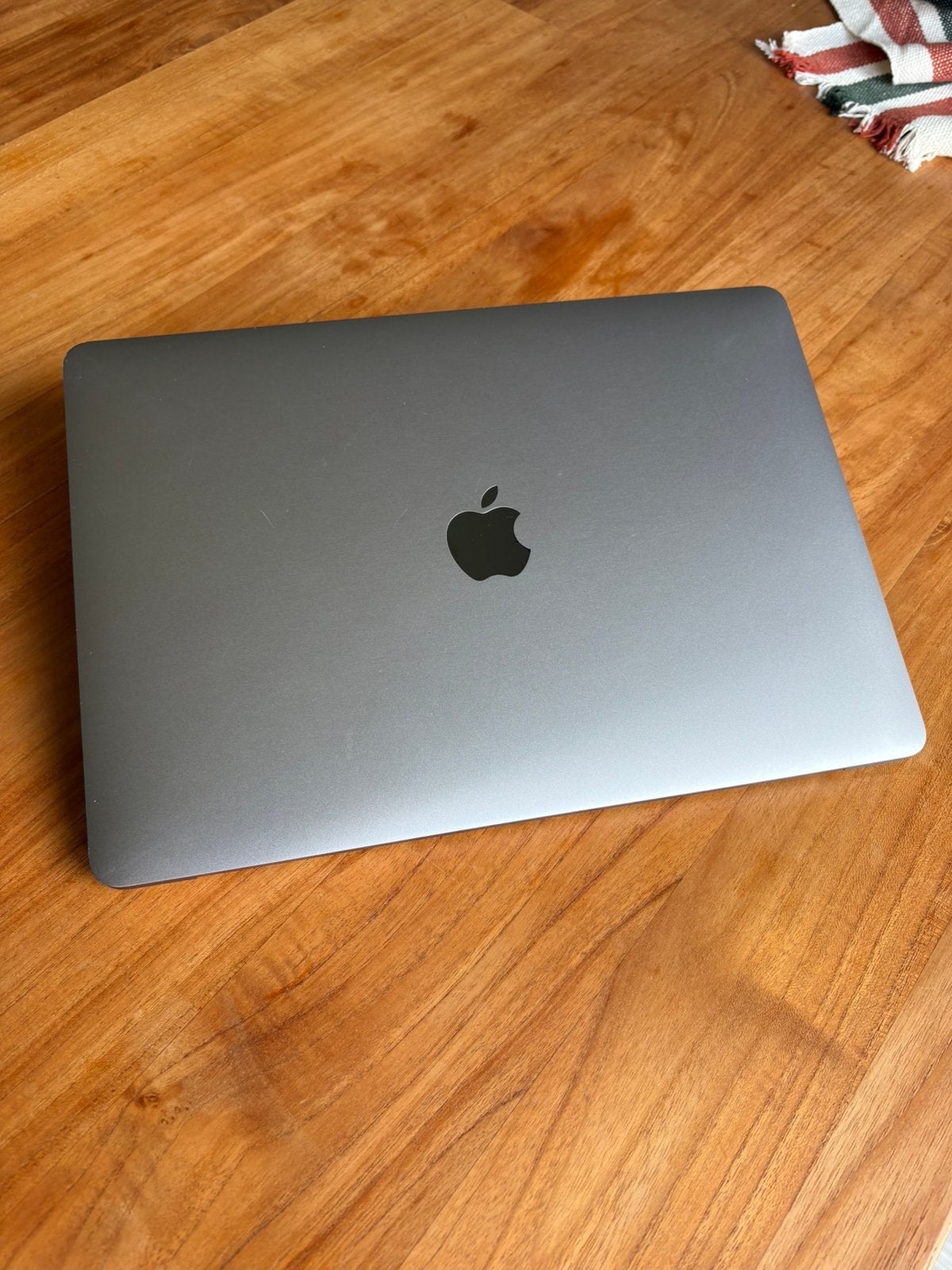 MacBook Pro 13" 2020 | i5 2.0GHz QuadCore | 16GB | 512GB SSD, Computers en Software, MacBook Pro, 2 tot 3 Ghz, 13 inch, Ophalen of Verzenden