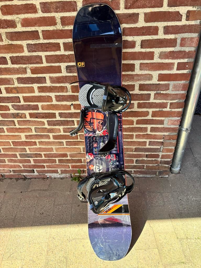 Gratis Burton Snowboard voor beginners (180 cm), Ophalen, Gebruikt, Board