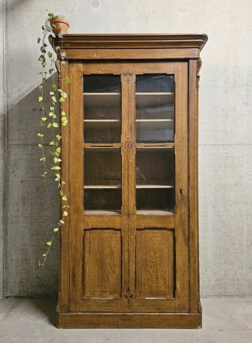 Antieke sleetse eiken eendeurskast vintage meidenkast kast, Ophalen of Verzenden
