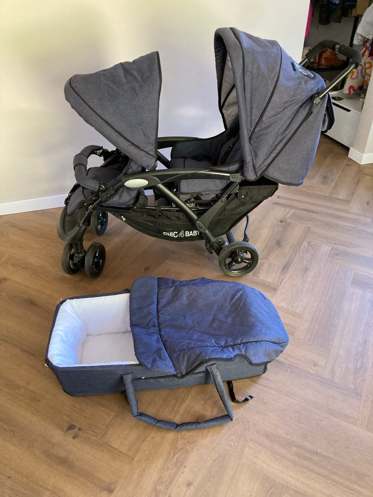 Chic 4 Baby Duowagen met reiswieg, Gebruikt, Duowagen, Ophalen, Kinderwagen
