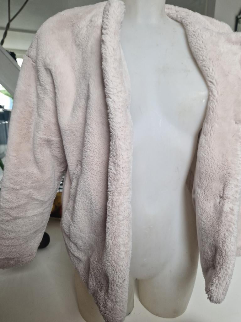 ZARA TRF Teddy Jasje Maat M - Zo goed als nieuw, Kleding | Dames, Jassen | Winter, Beige, Ophalen of Verzenden, Zo goed als nieuw