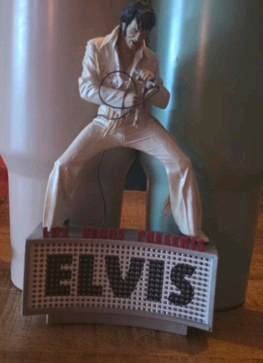 Elvis Presley McFarlane beeldje,Las Vegas, Verzamelen, Muziek, Artiesten en Beroemdheden, Ophalen of Verzenden, Zo goed als nieuw